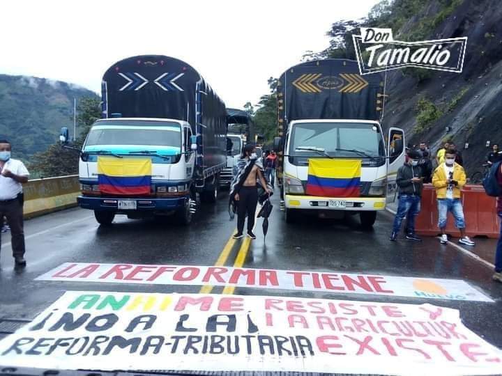 Paro camionero se mantiene, estos son los cierrea en el país 1