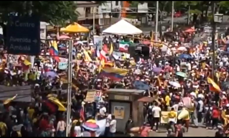 Sindicalistas Ibaguereños se unen a la marcha en defensa de Petro en los primeros 100 días 1