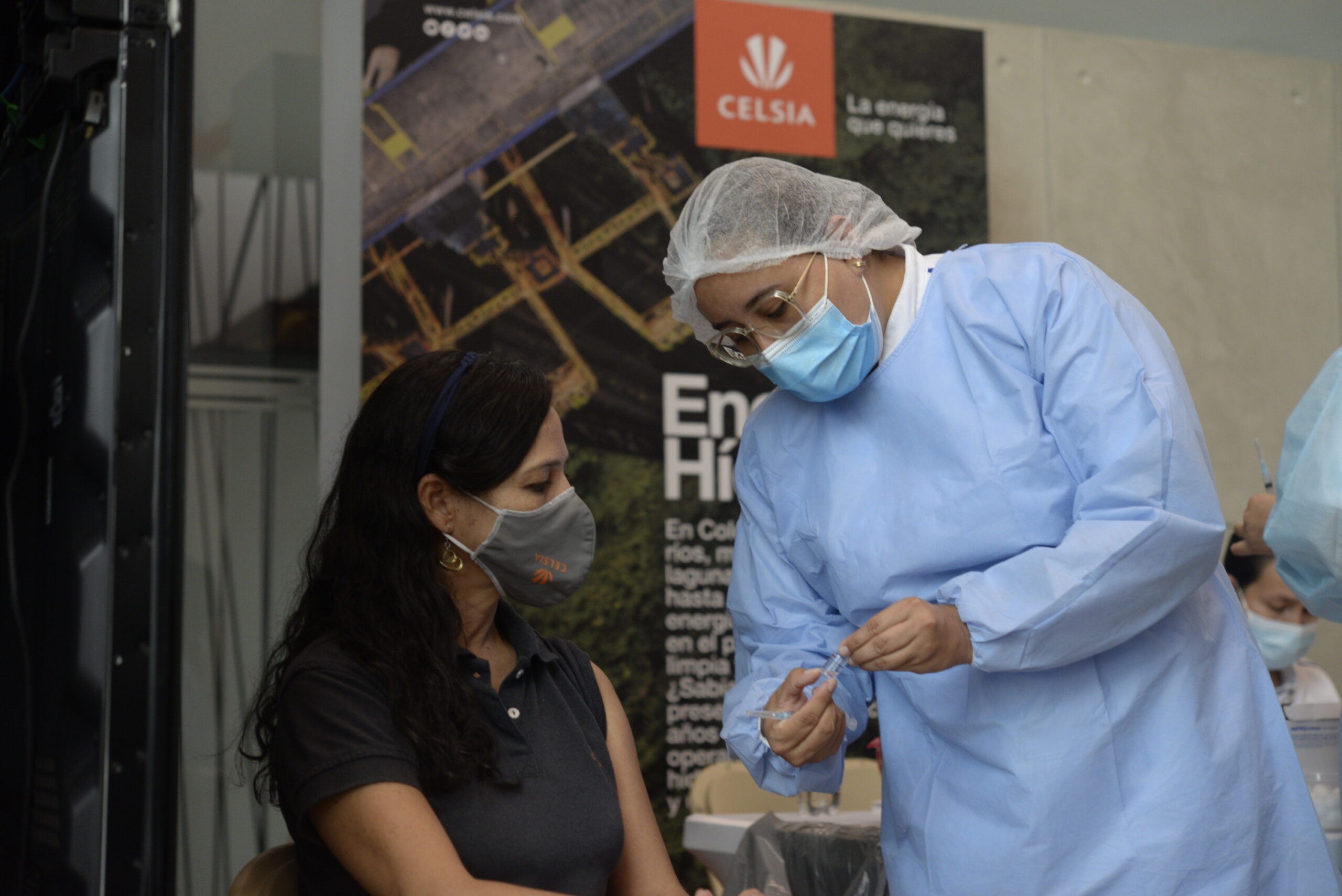 Celsia inicia la vacunación de sus colaboradores en el Tolima 3