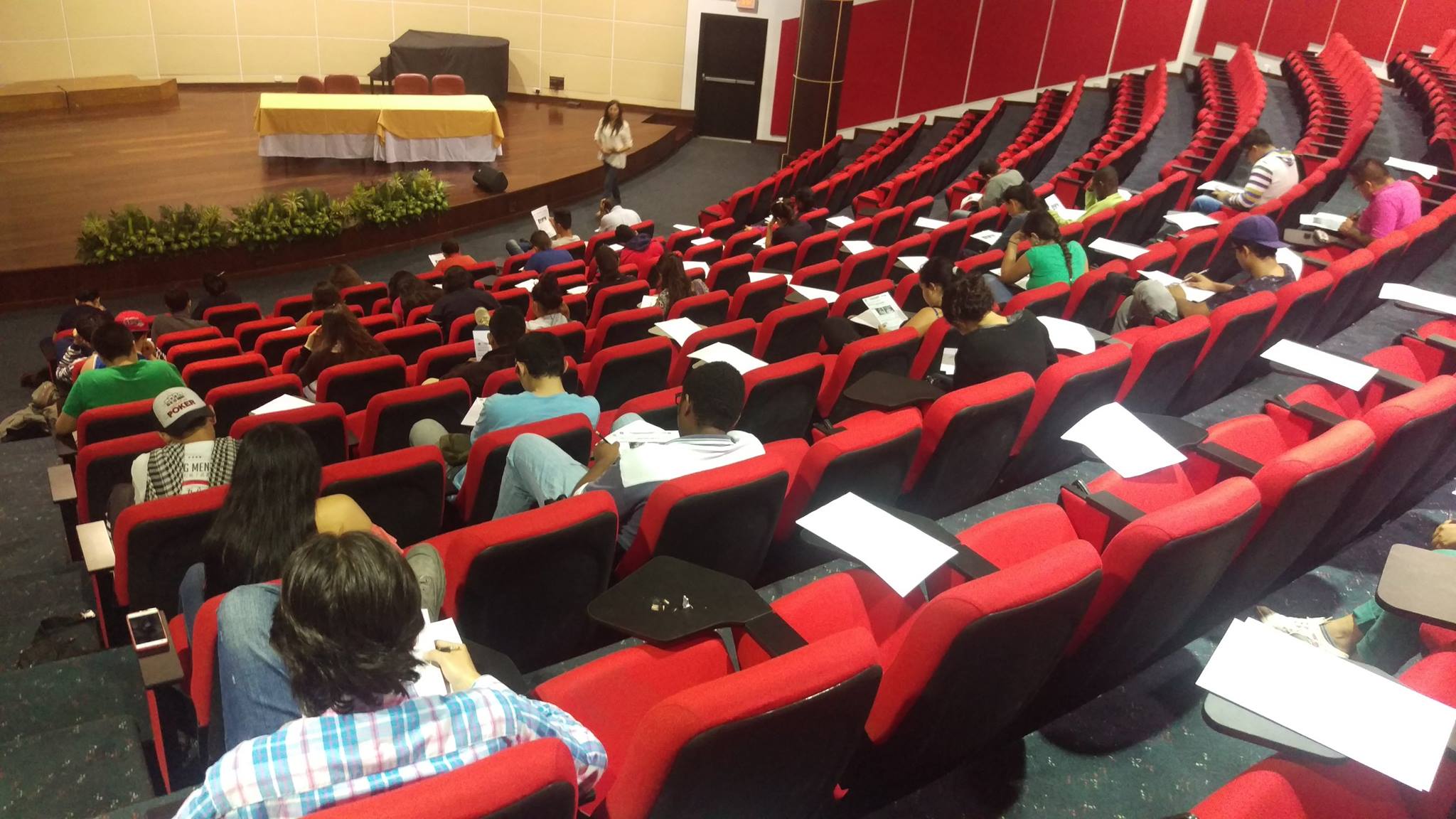 Estudiantes de Medicina, Enfermería, Licenciatura en Matemáticas y Derecho de la UT volvieron a clases 1