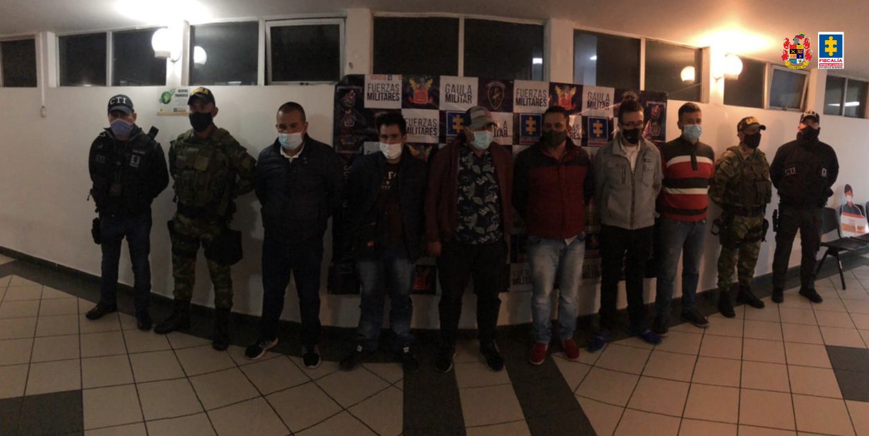 Cogieron a los 'Cristales' dedicados a la fabricación de licor adulterado 1