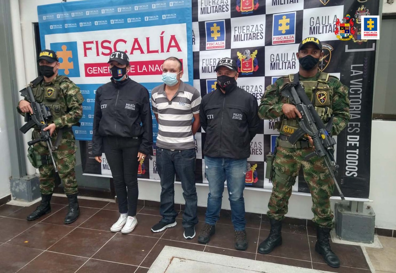Capturan expolicía señalado de asesinar grafitero en Bogotá 4