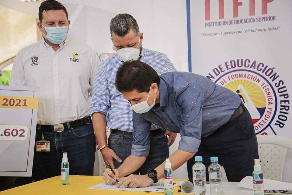 En el Tolima sí opera la gratuidad educativa universitaria. 10
