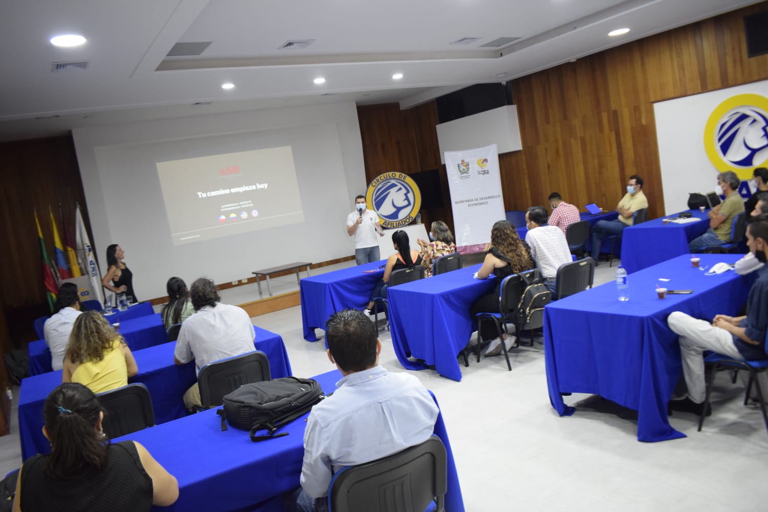 Gobernación le apuesta a la reactivación económica exportando productos Tolimenses 1