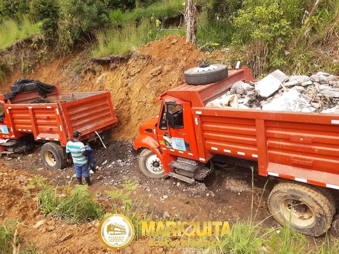 Varios derrumbes afectan la movilidad en el municipio de Mariquita 3