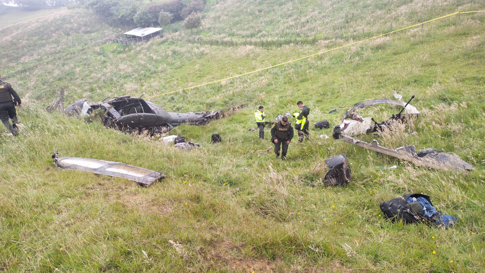Un muerto y 3 heridos dejó caída de Helicóptero de la Policía 1