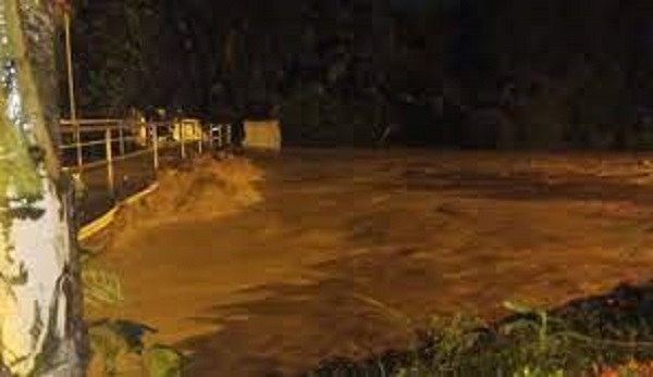 Fuertes lluvias originaron emergencias en el municipio de Melgar 1