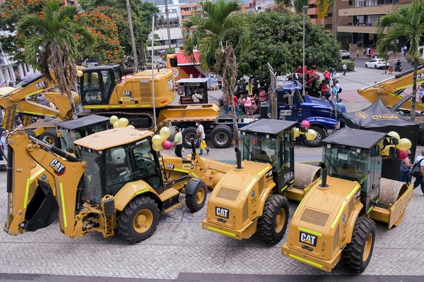 El Tolima tiene nuevos kits de maquinaria amarilla 3