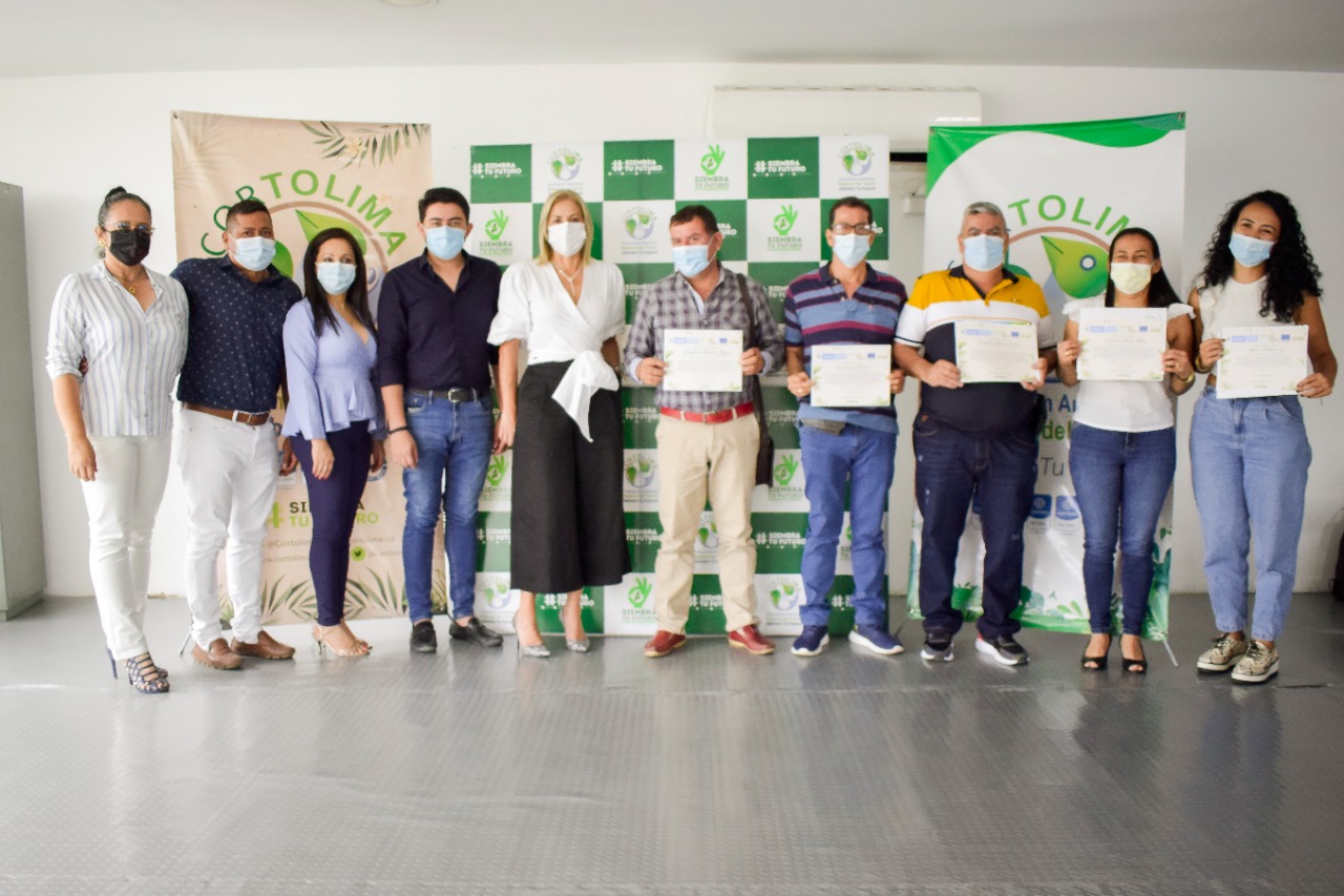 Cortolima reconoce a seis empresas forestales por sus buenas practicas ambientales 1