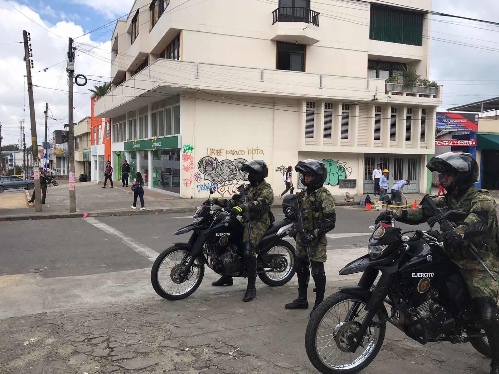 Ejército vuelve a patrullar las calles de Ibagué 2