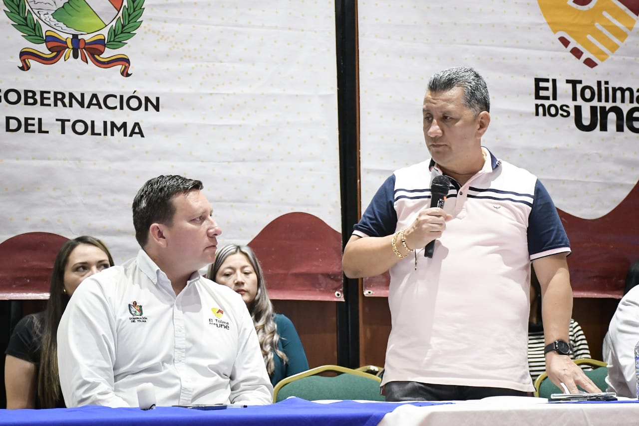 Gobernador entraría en huelga de hambre por no pago de dinero de Salud 1