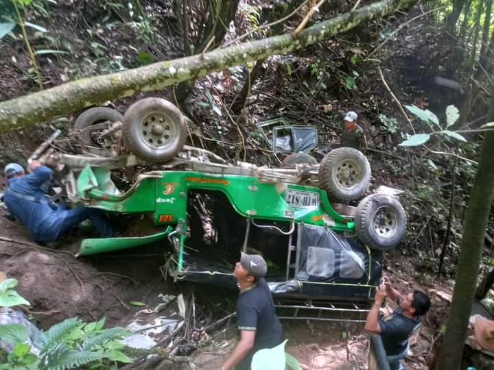 Una mujer embarazada y siete personas más fueron los heridos en accidente de campero 1