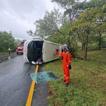 Accidente de bus de Bolivariano dejó sin vida a dos personas 2