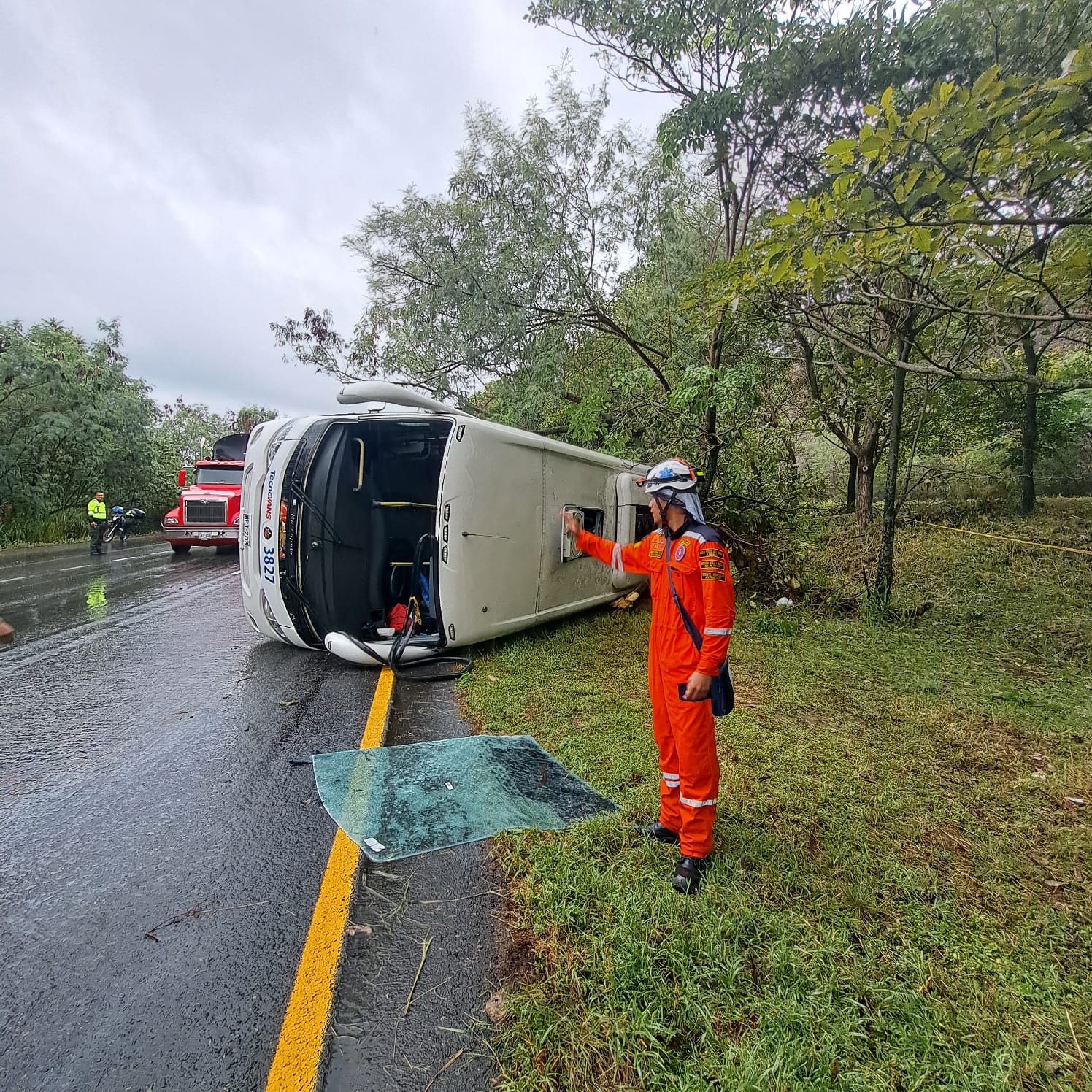 Accidente de bus de Bolivariano dejó sin vida a dos personas 1