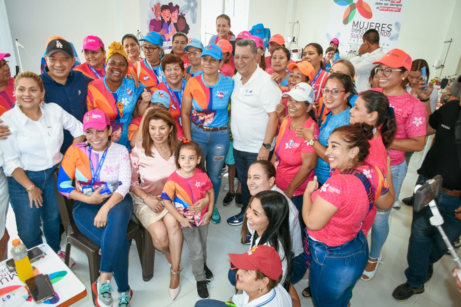 Gobernador del Tolima visita Casa de la Mujer Melgarense 2