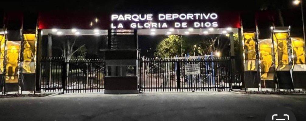 Críticas a Hurtado por volver escenarios deportivos, templos religiosos 1