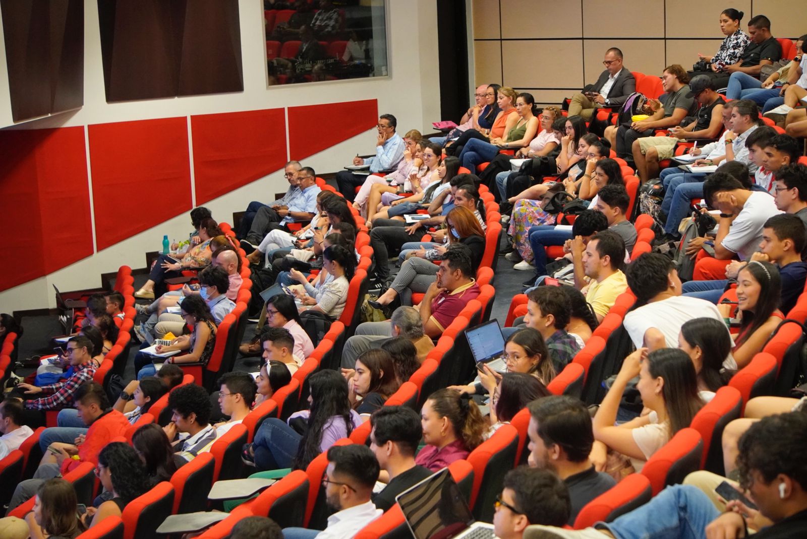 Exitoso foro en la Universidad del Tolima: Reflexiones y Aportes para la Reforma a la Educación Superior 7