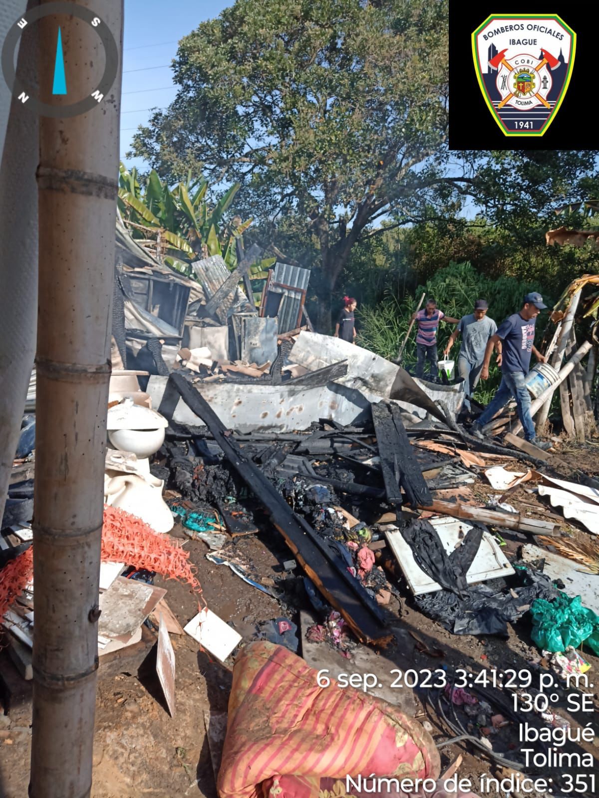 Bomberos Oficiales de Ibagué extinguen incendio en Villa Resistencia 4