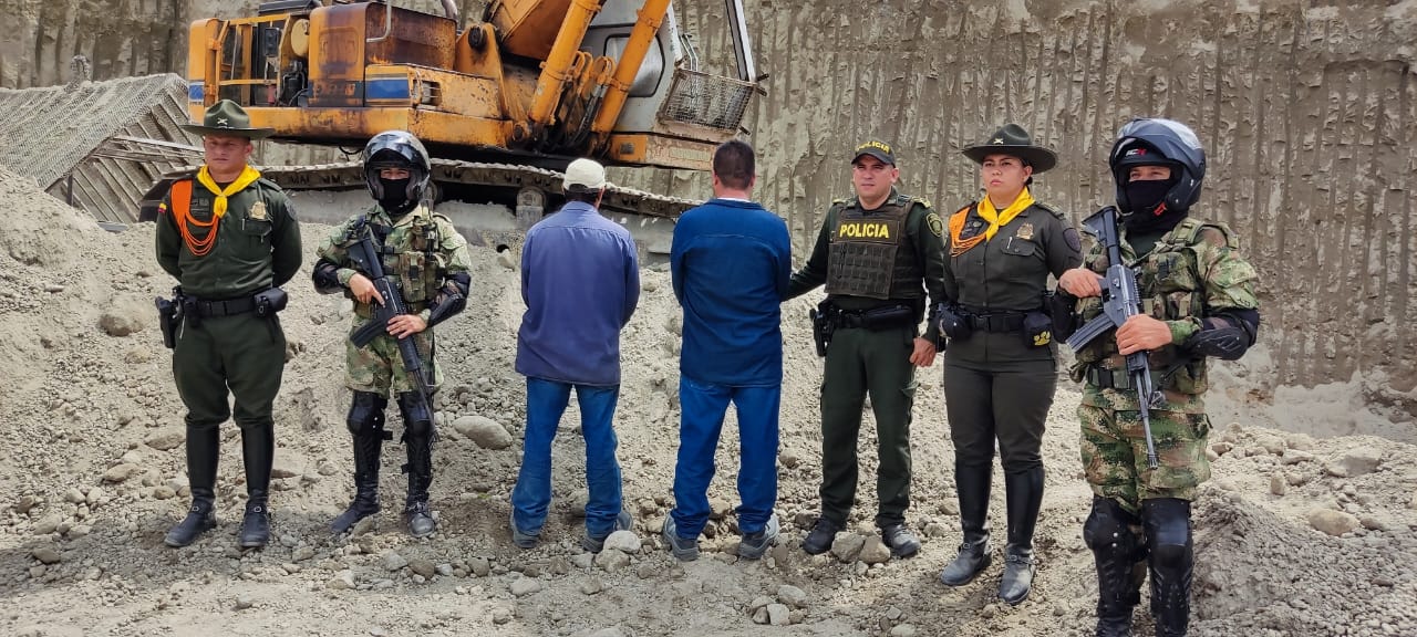 Dos hombres fueron capturados en una mina ilegal en San Luis 1