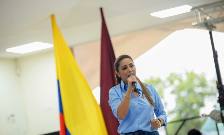 Adriana Magali Matiz, la primera mujer gobernadora del Tolima 1