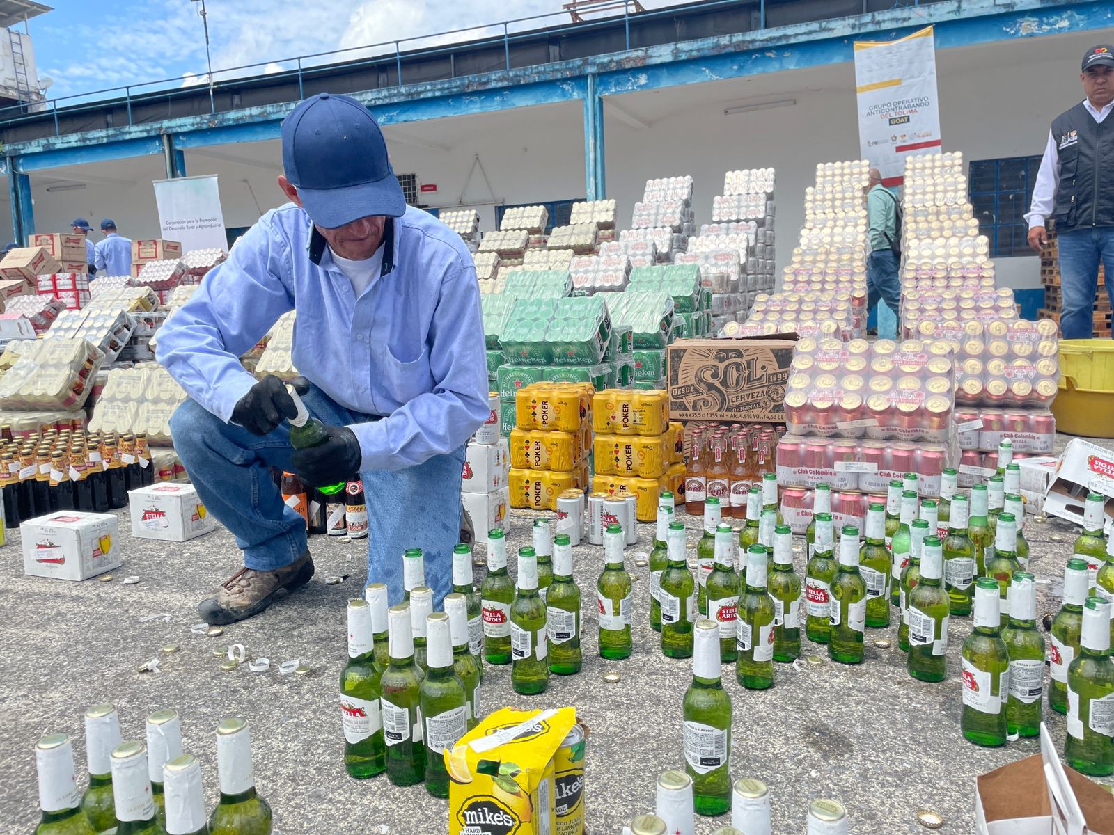 ¿Cómo Identificar si una Botella de Licor es Legal? 3