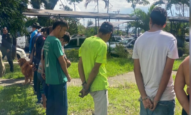 Desarticulada la banda 'Las Hienas' en la Plaza de la 21 1