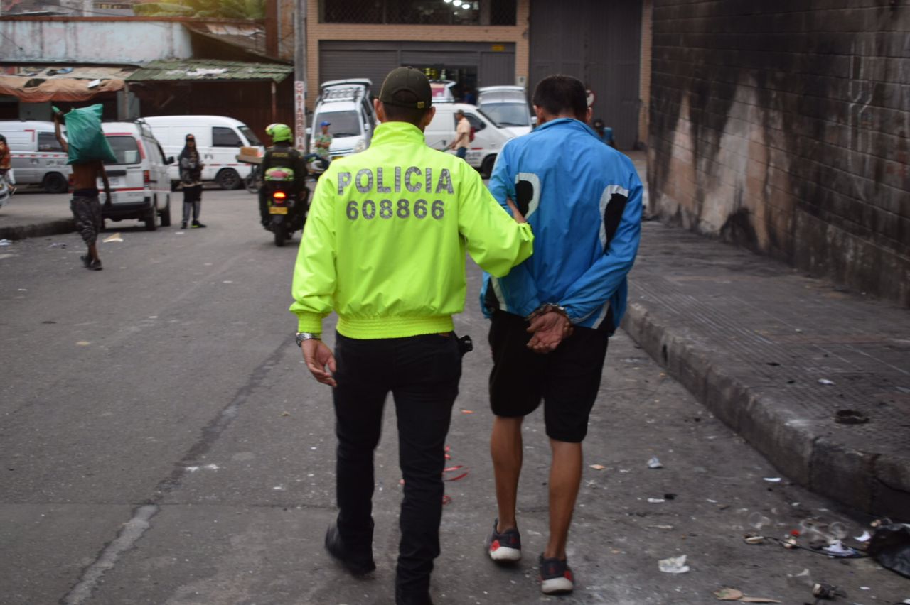 Desarticulada la banda 'Las Hienas' en la Plaza de la 21 2
