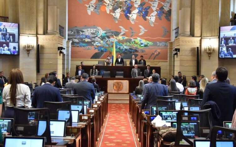 Cámara de Representantes aprueba, mediante Reforma Constitucional, la Mesada 14 para integrantes de la Fuerza Pública 3