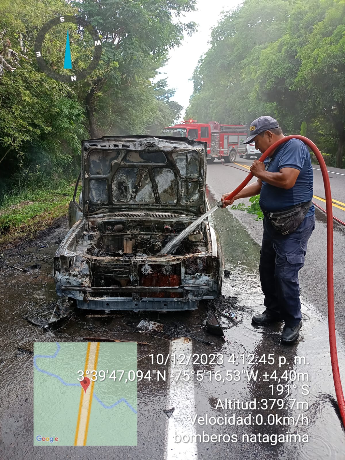 Incendio vehicular dejó dos personas heridas en la vía Castilla - Natagaima 2