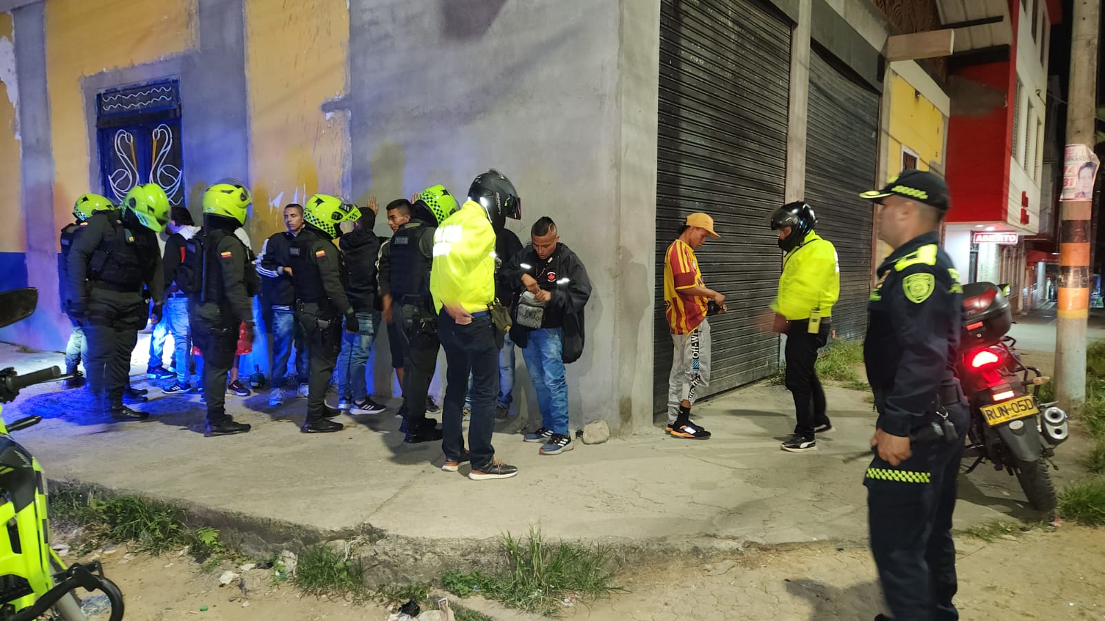 Durante el fin de semana de ‘Velitas’ se registraron 42 riñas en la jurisdicción de la Metropolitana 4