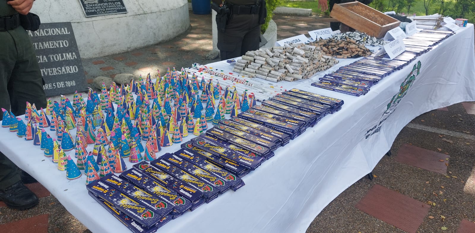 Autoridades se incautaron de 29 kilos de pólvora la noche de las velitas 1