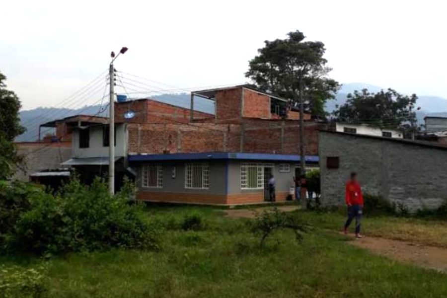 Tres heridos en pelea a machete 1