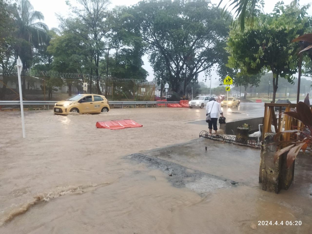 Las lluvias continuas dejan primeros estragos en el Tolima 5
