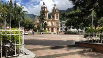 Dos camiones fueron responsables de verter una sustancia química no identificada en Cajamarca 5
