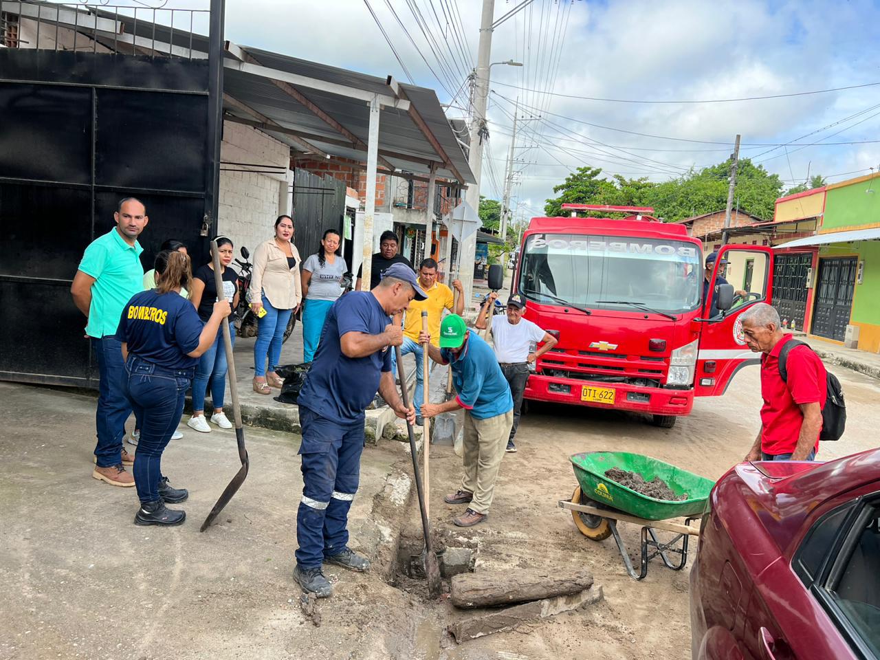 Destapando Ando": Iniciativa del Tolima para mantener alcantarillas libres de obstrucciones 1