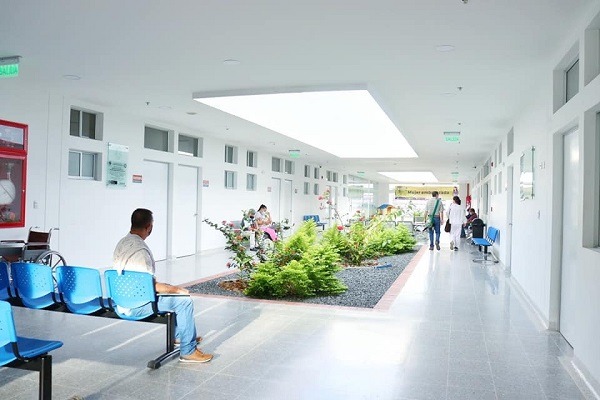 Secretaría de Salud garantiza continuidad de proyectos hospitalarios en Rioblanco y Chaparral 1