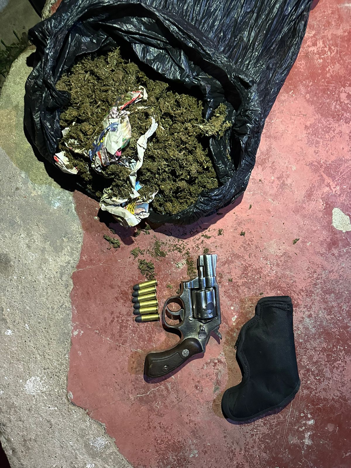  Ejército Nacional destruye material de guerra y munición en zonas rurales de Ibagué y Villarrica 5