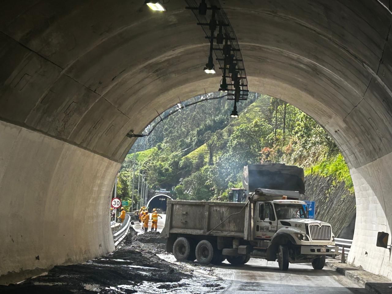 Cierres Intermitentes entre Calarcá y Cajamarca este miércoles 10 de Julio 1