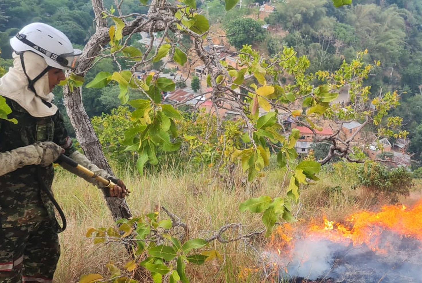Municipios ha atendido emergencias por incendios en el Tolima.