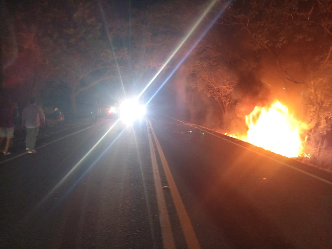 Tragedia en carreteras del Tolima: Dos muertos y 4 heridos deja choque en vía Venadillo - Lérida 4