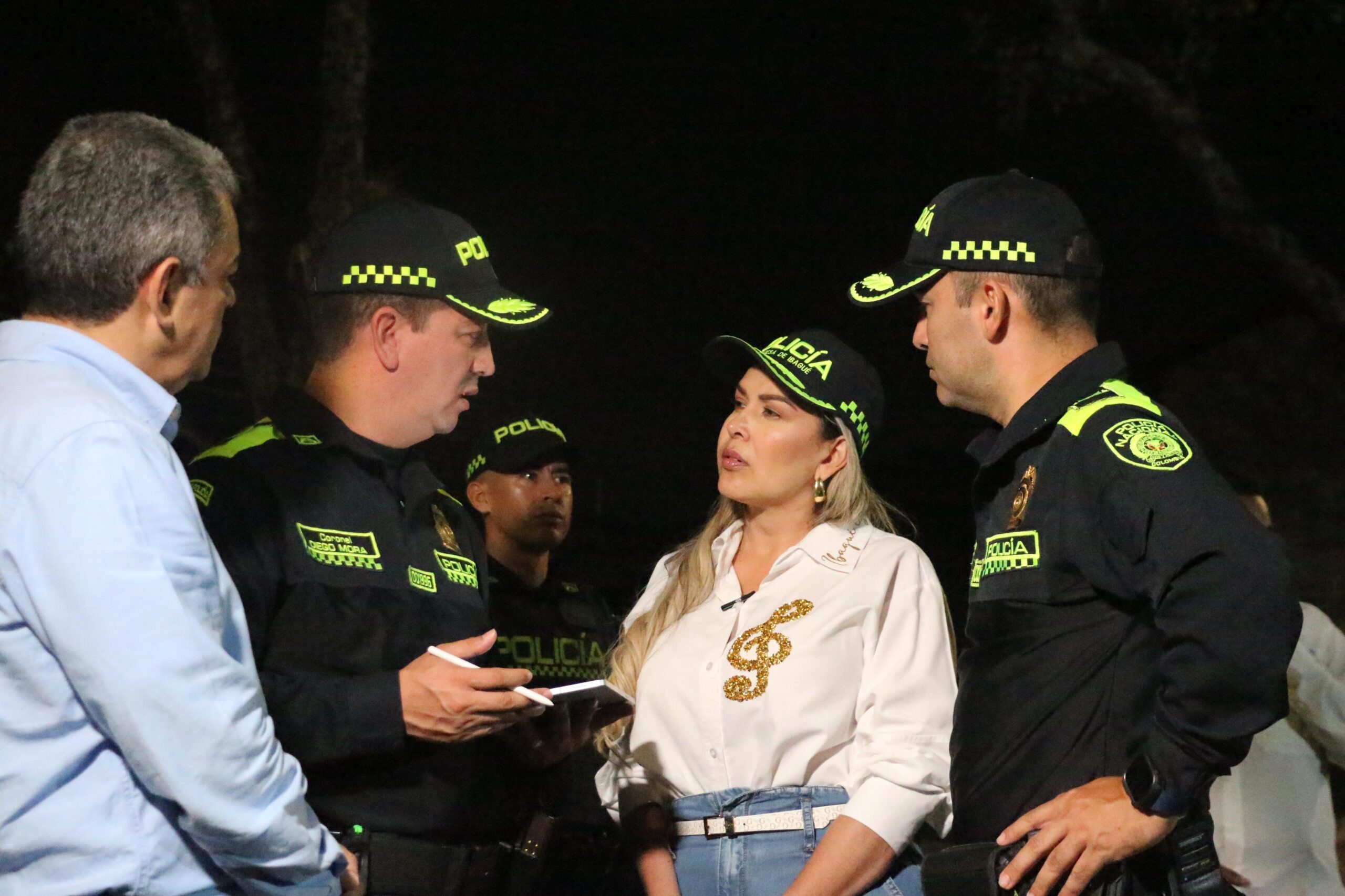 Alcaldesa de Ibagué patrulló con la Policía las calles de la ciudad, para combatir la delincuencia 1