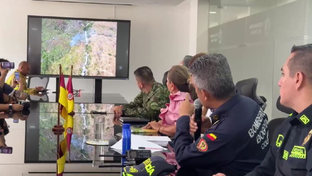 Bomberos encuentran recipiente con acelerante en uno de los incendios de Natagaima: sugiere fuego provocado 1
