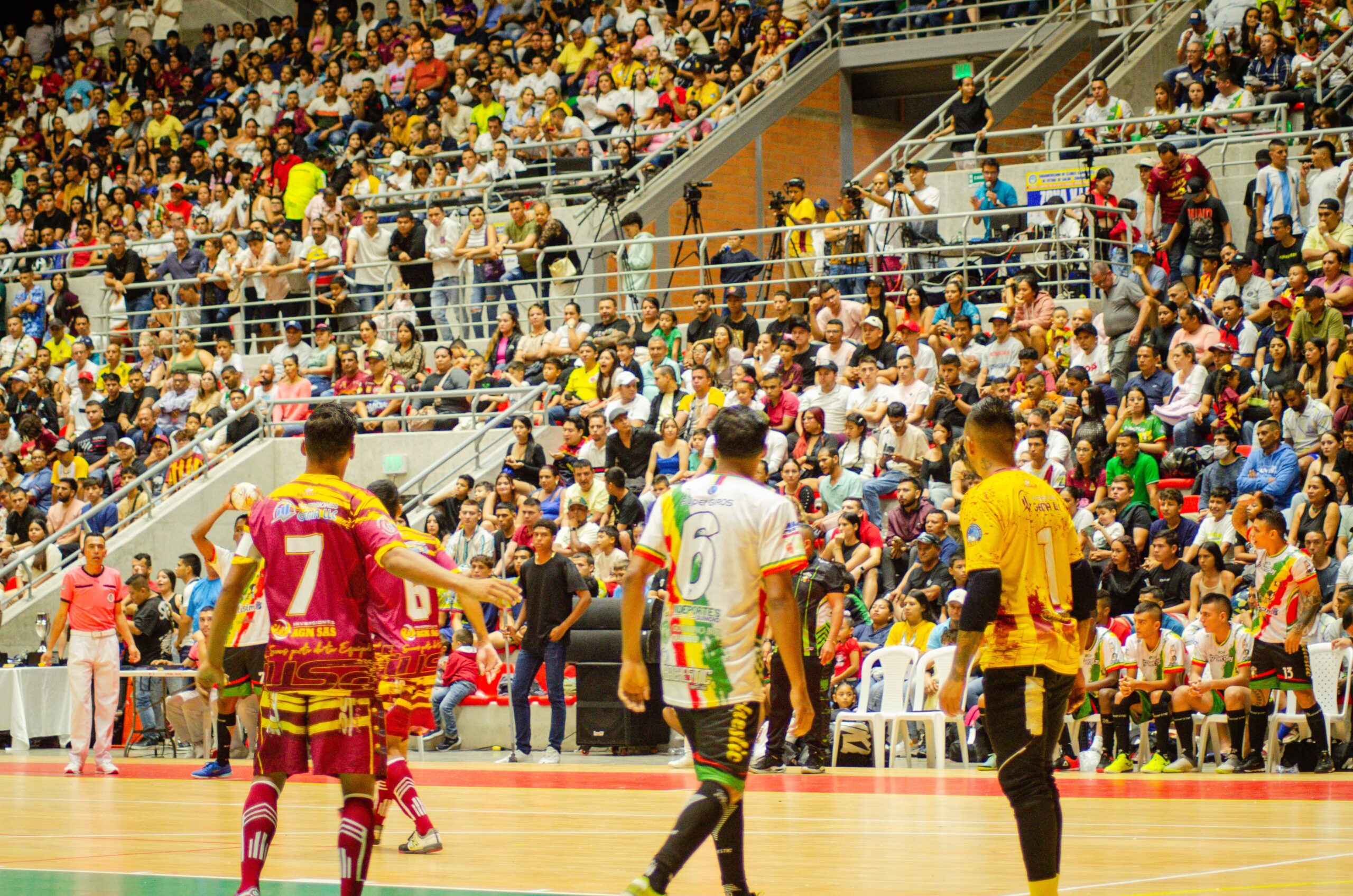 Tolima Syscafé y Guerreros del Casanare se enfrentan en la semifinal de la Liga Nacional de Fútbol de Salón 1