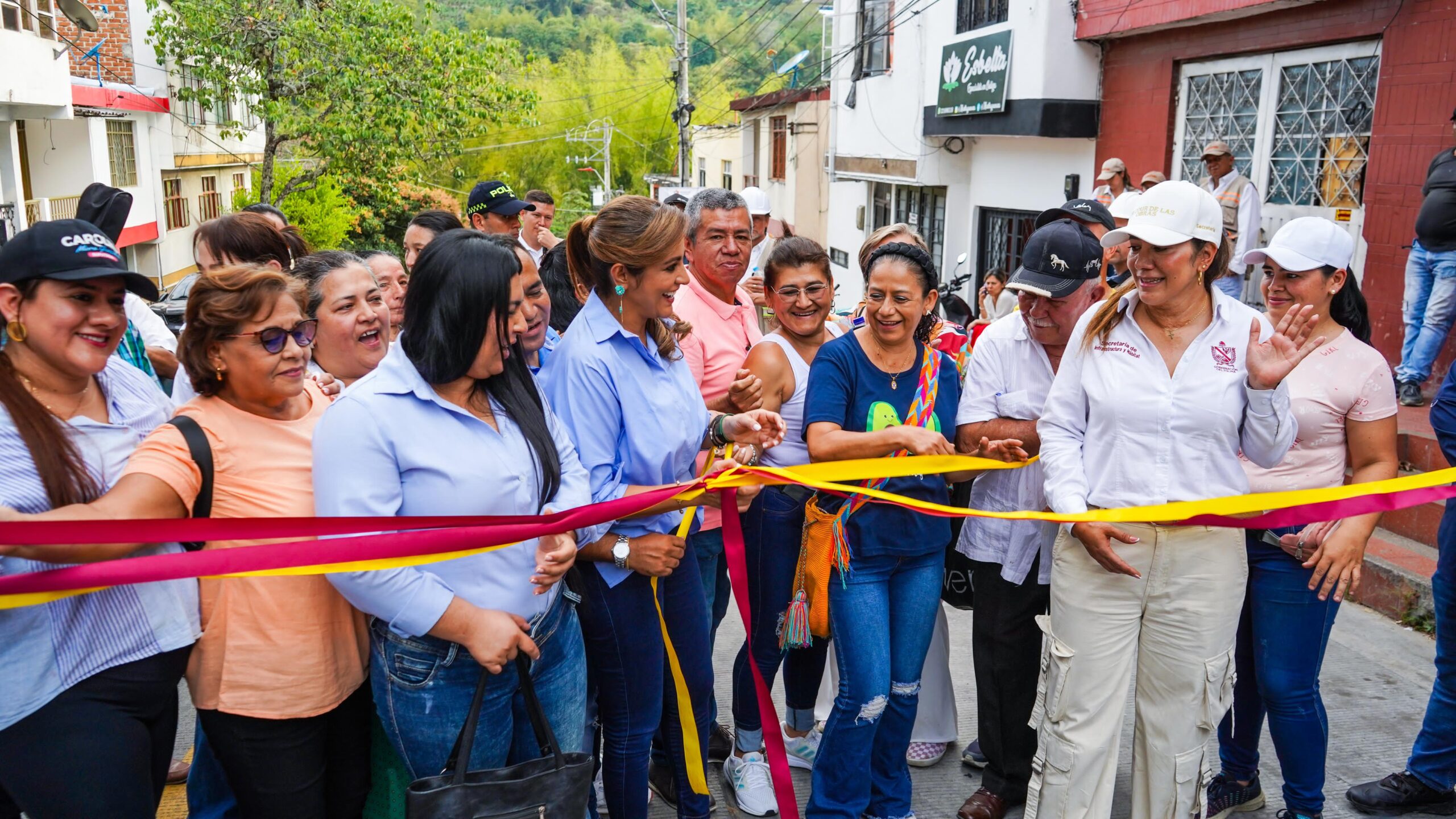 Segunda fase de pavimentación de Gobernación del Tolima en vías urbanas de Ibagué en su recta final 1