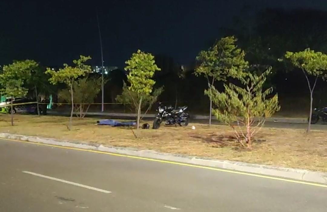 Un muerto y dos heridos en intento de hurto en el sector de Hacienda Santa Cruz: Policía investiga el hecho 1