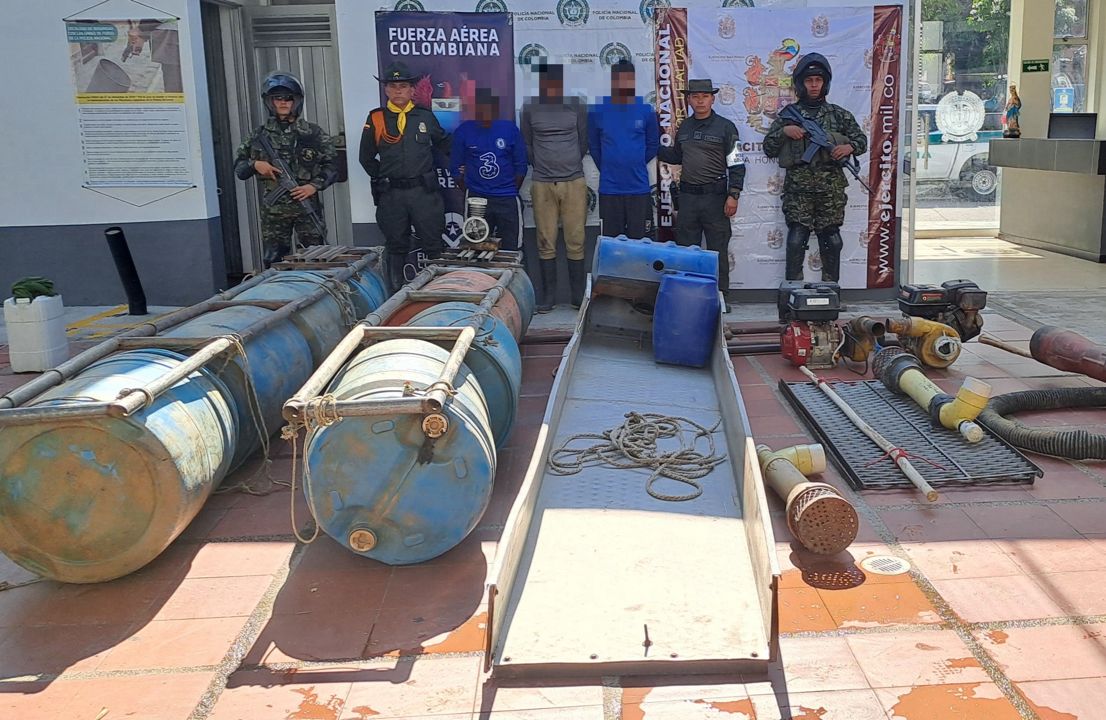 Golpe a la minería ilegal en Rovira: tres capturados por la Policía 1