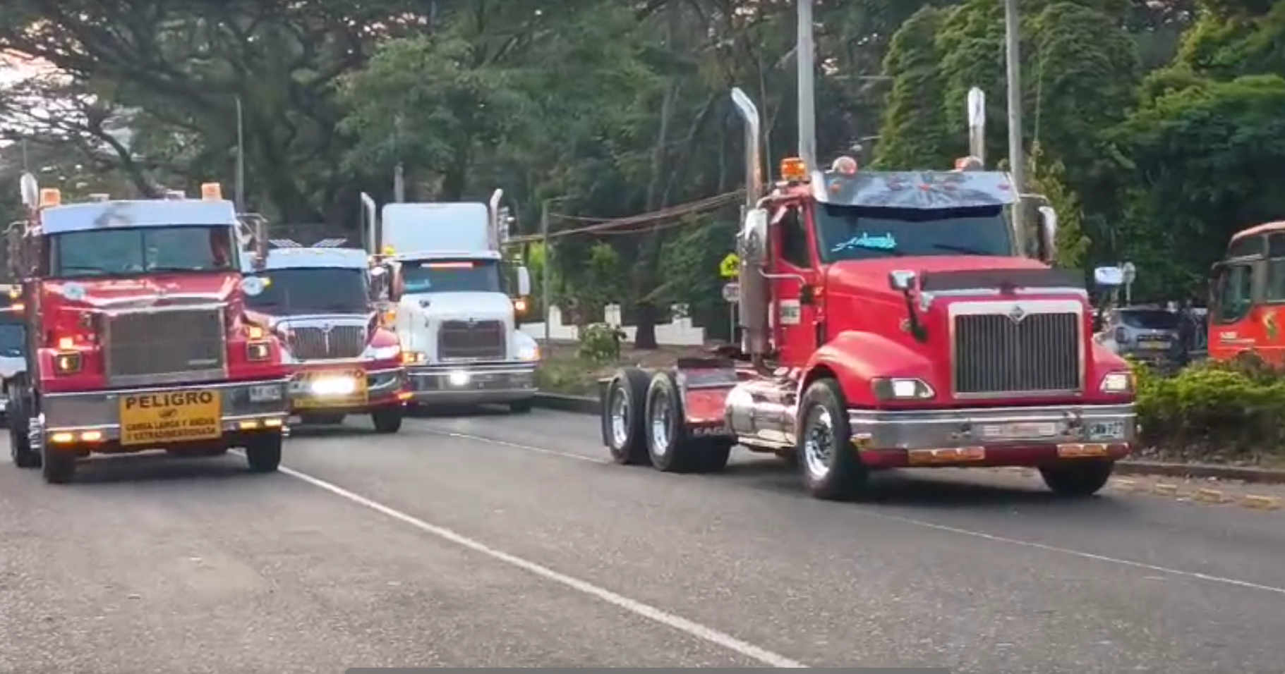Camioneros en Ibagué ya iniciaron ‘plan tortuga’, como apoyo al paro nacional 1