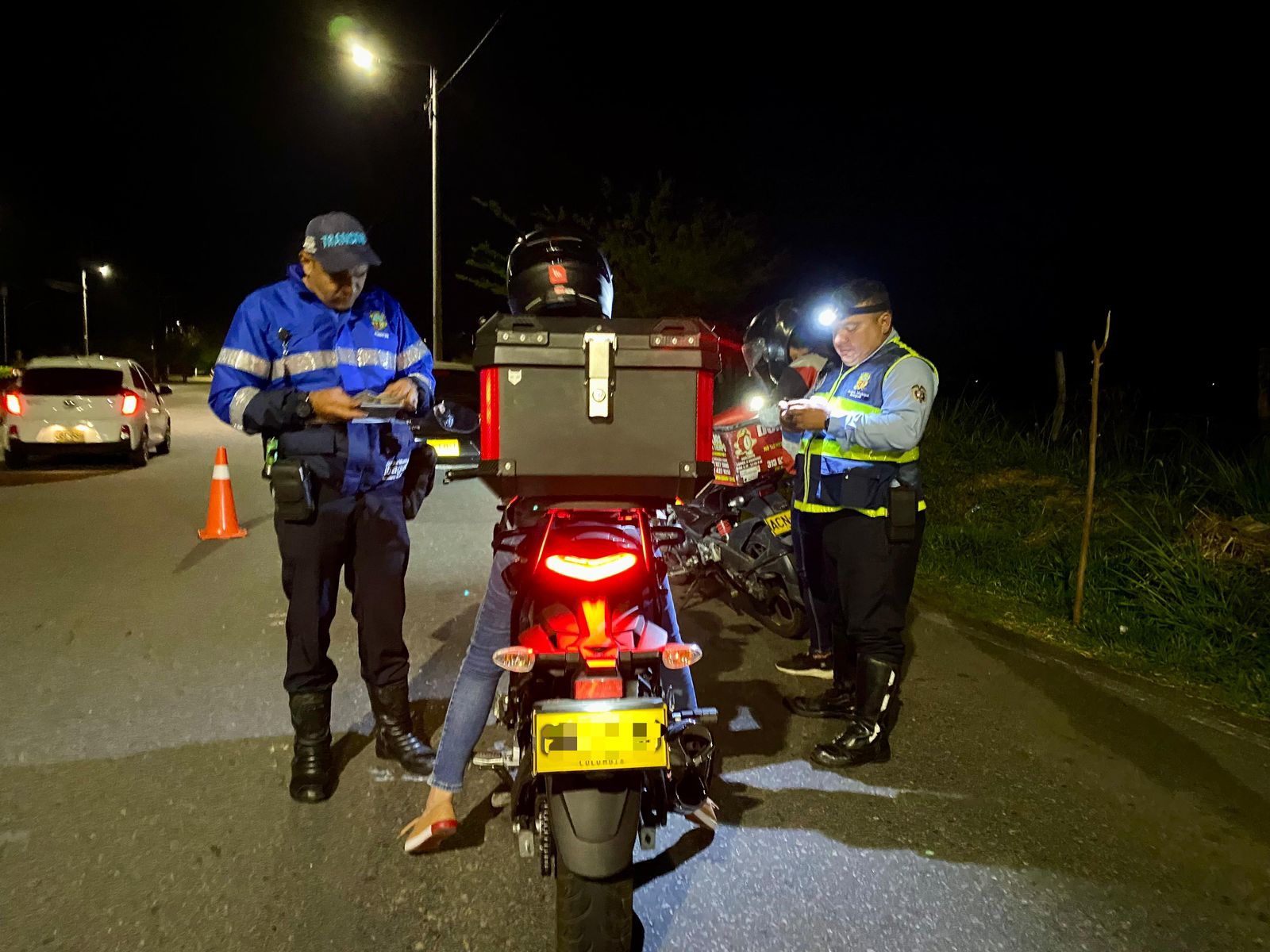 Tránsito sancionó a 10 conductores en estado de embriaguez durante el puente festivo 1