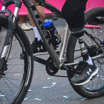 Galería del Gran Fondo Ciudad Musical de ciclismo: Gobernadora dio el banderazo de salida 16