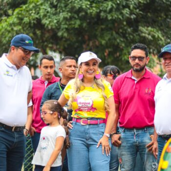 Barrio Macadamia recibió el renovado parque para peluditos en los 474 años de Ibagué 3